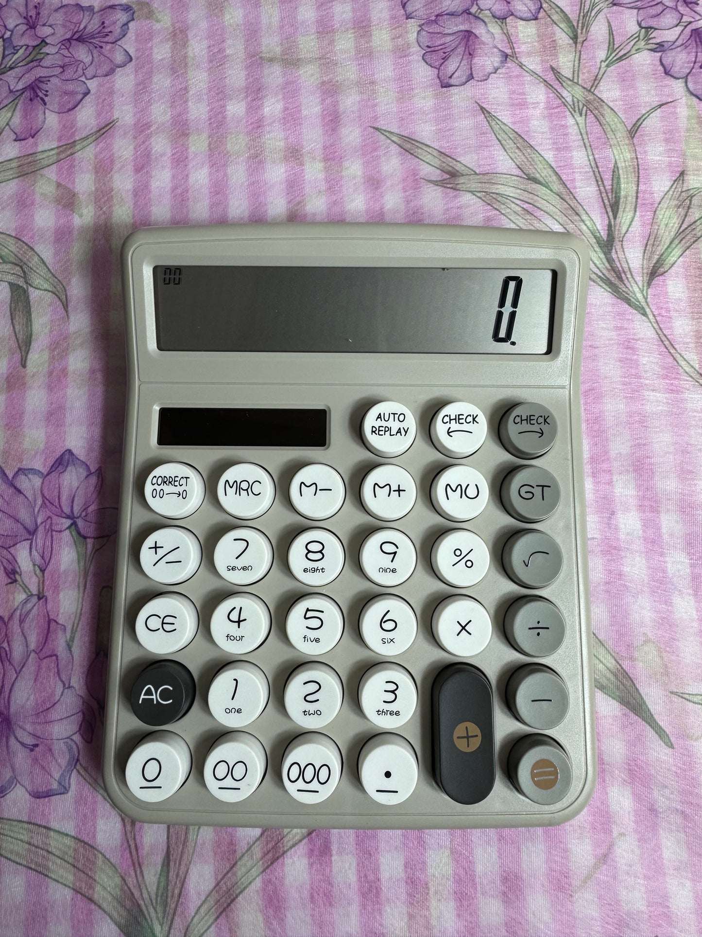 Colourful keys Calculator