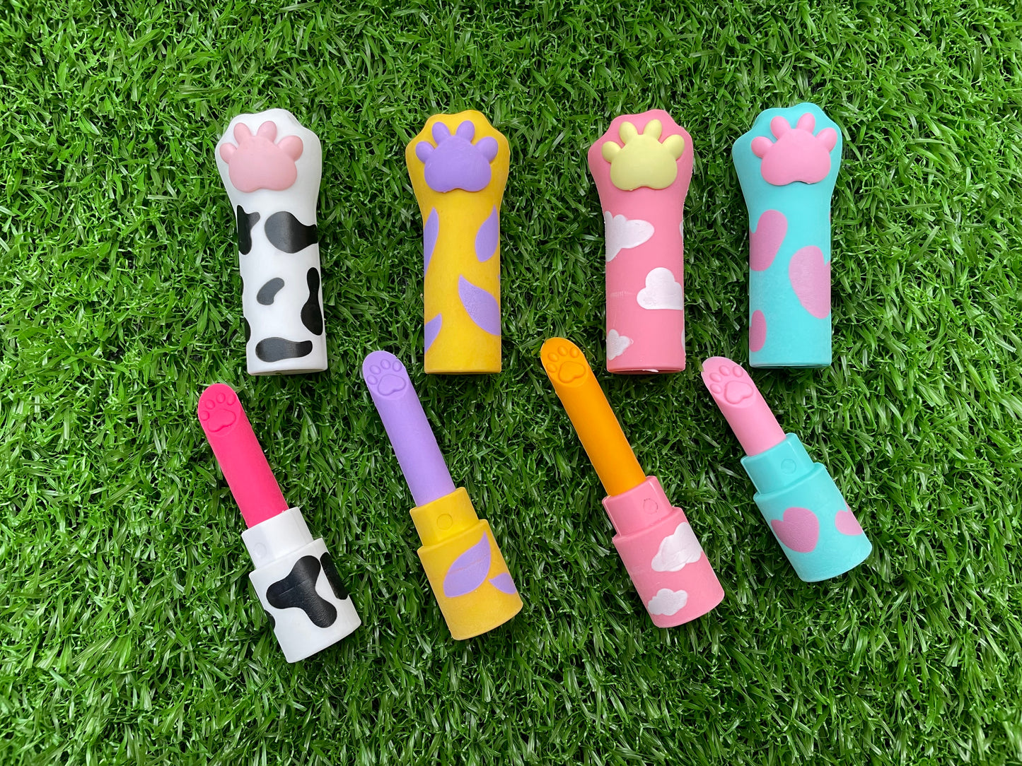 Paw lipstick eraser