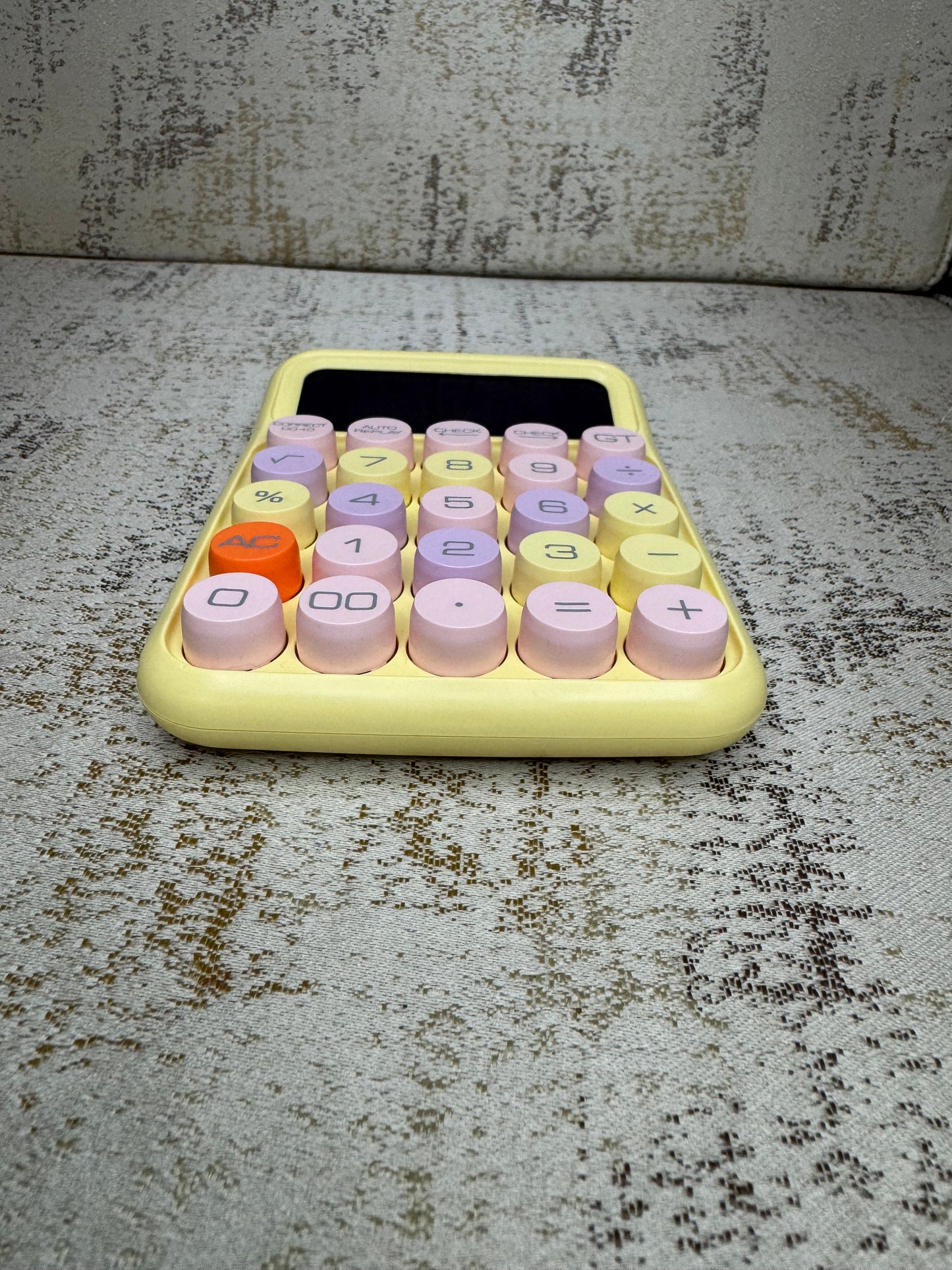 Colourful keys calculator
