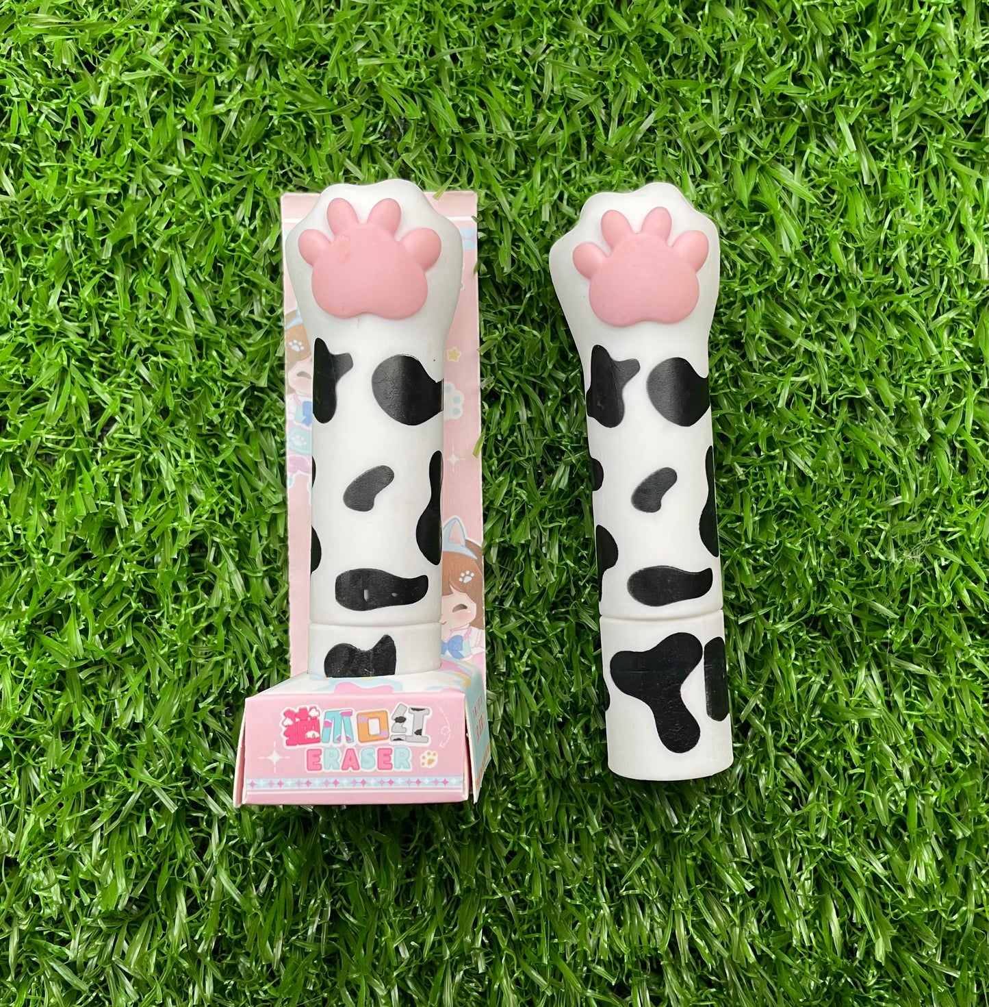 Paw lipstick eraser