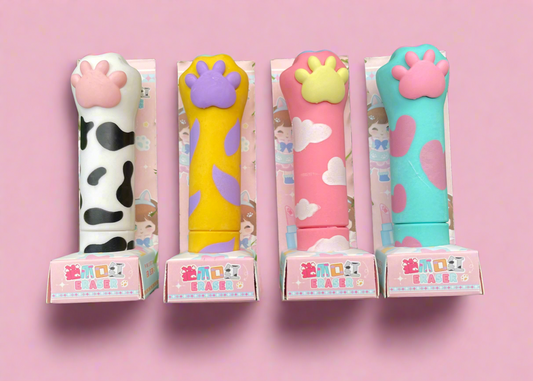 Paw lipstick eraser
