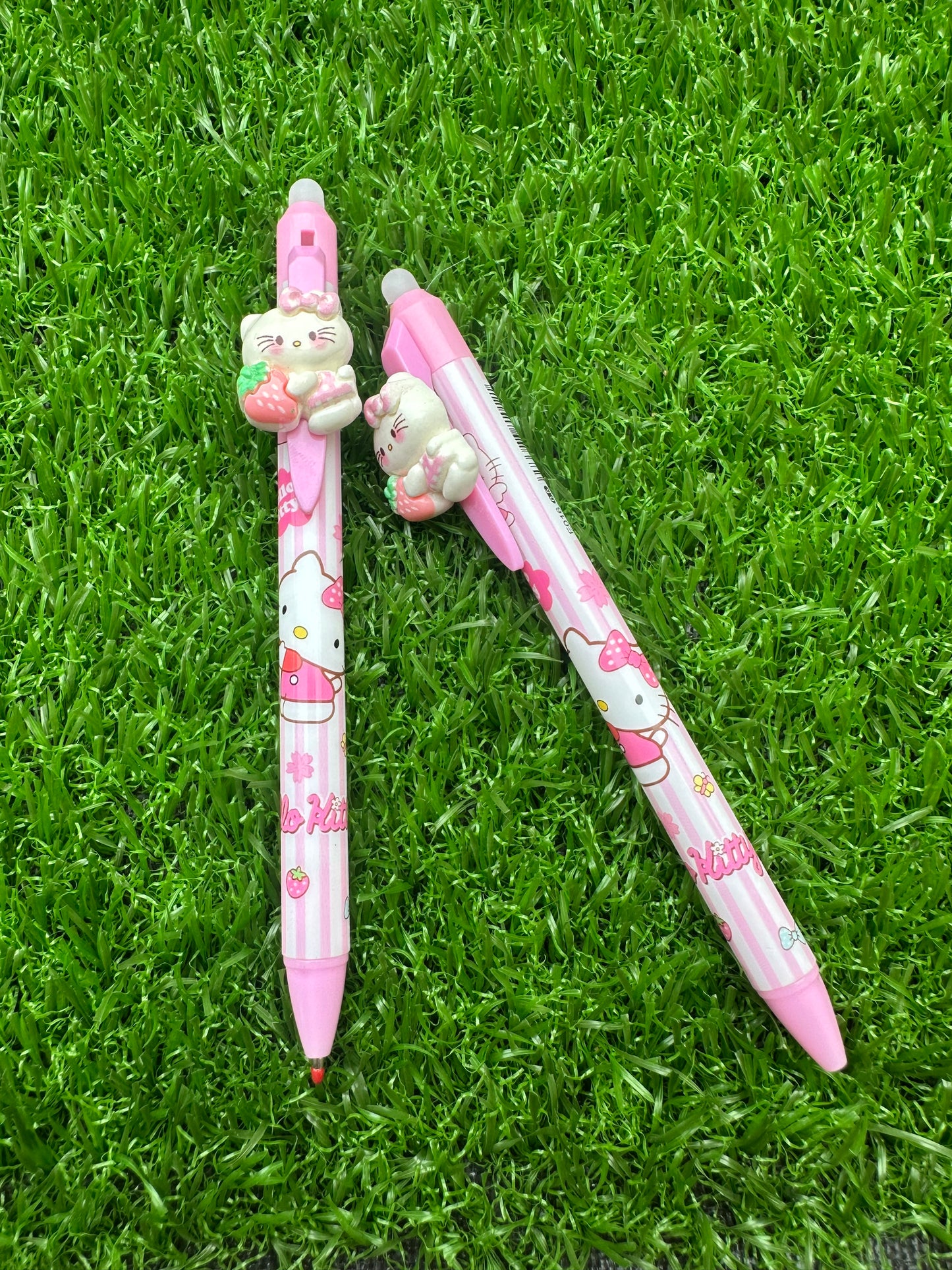 Hello kitty erasable gel pen