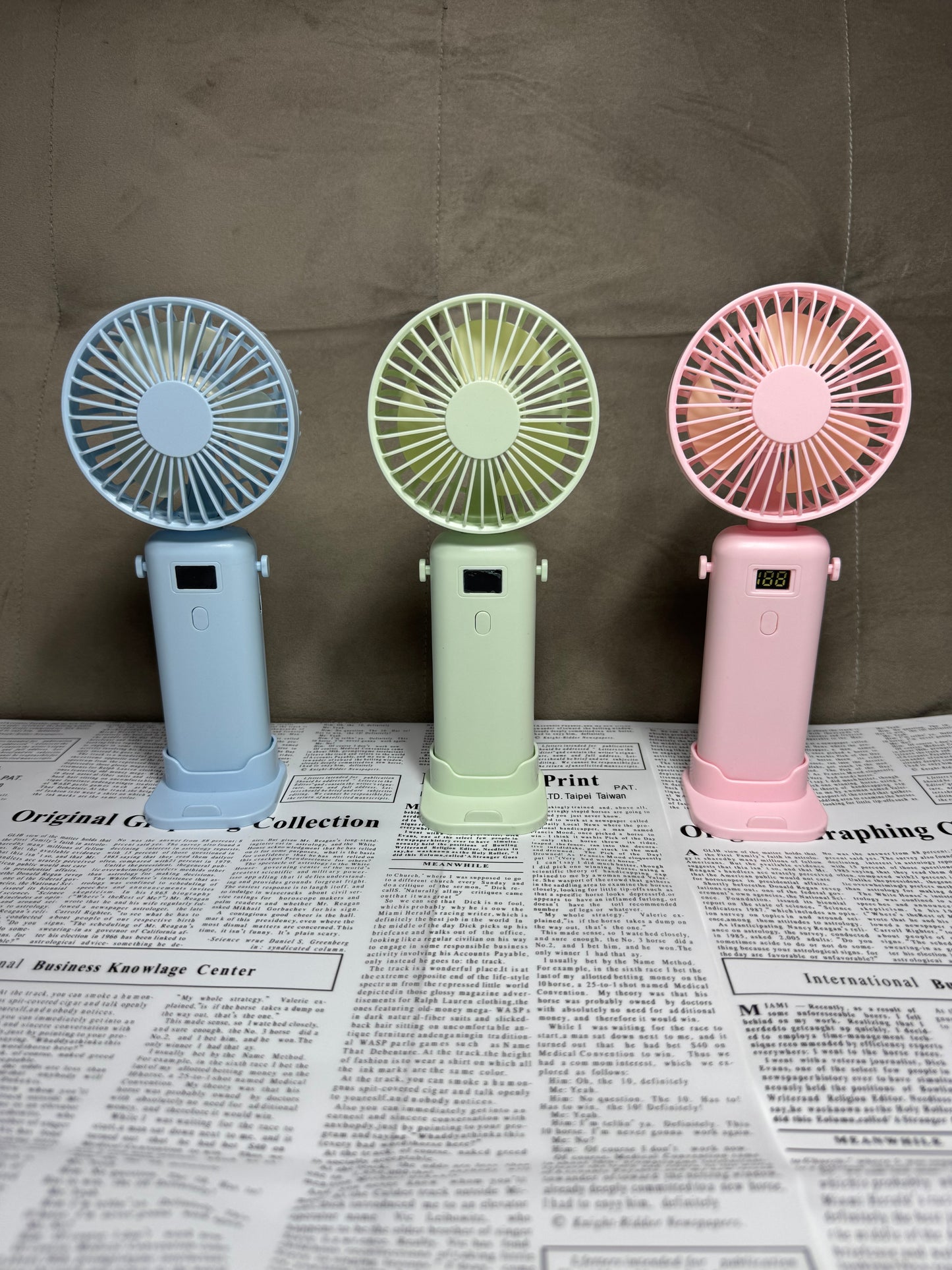 5 Speed Rechargeable USB Fan, High Speed Portable Hanging Foldable Fan with Digital Display