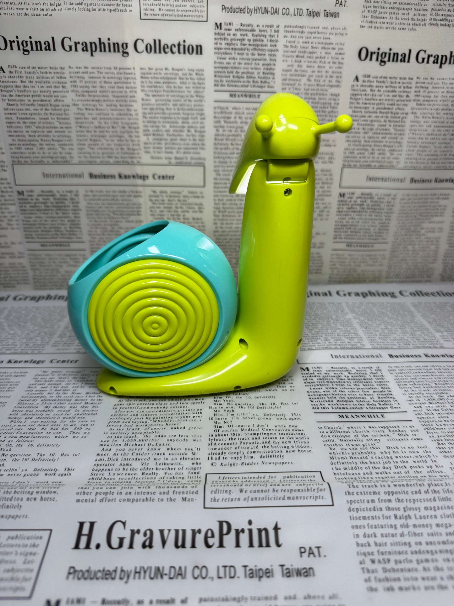 Cute Snail 🐌 Desk Lamp