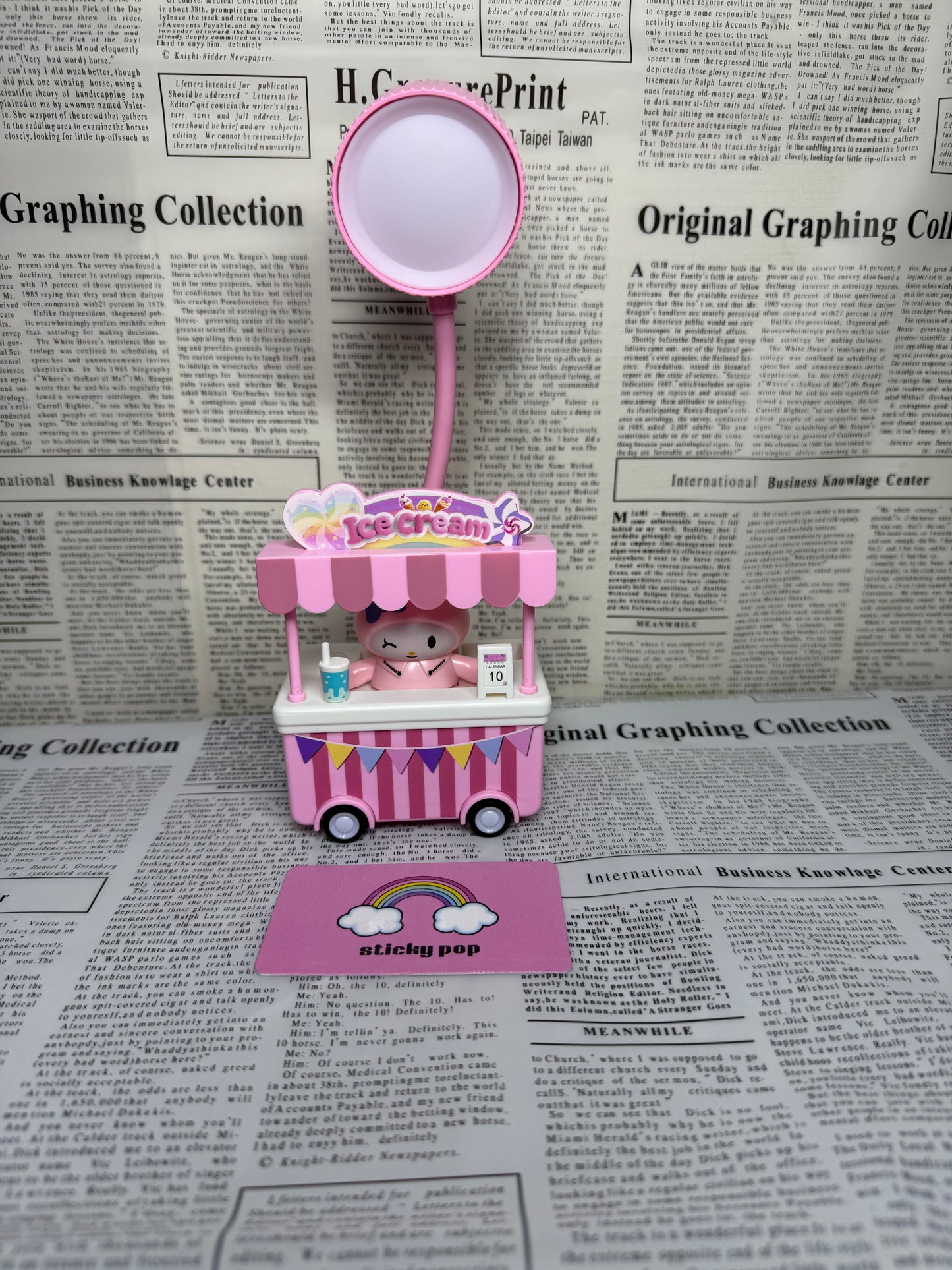 Kawaii Ice-Cream Cart LED Night Desk Lamp