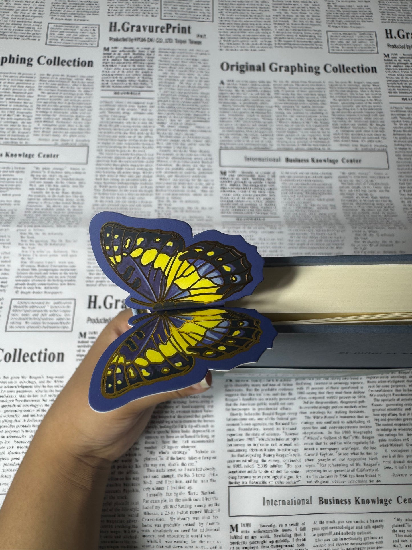 Flow Premium Diary Gift Set | Hardcover Journal with Gel Pen & Butterfly Bookmarks