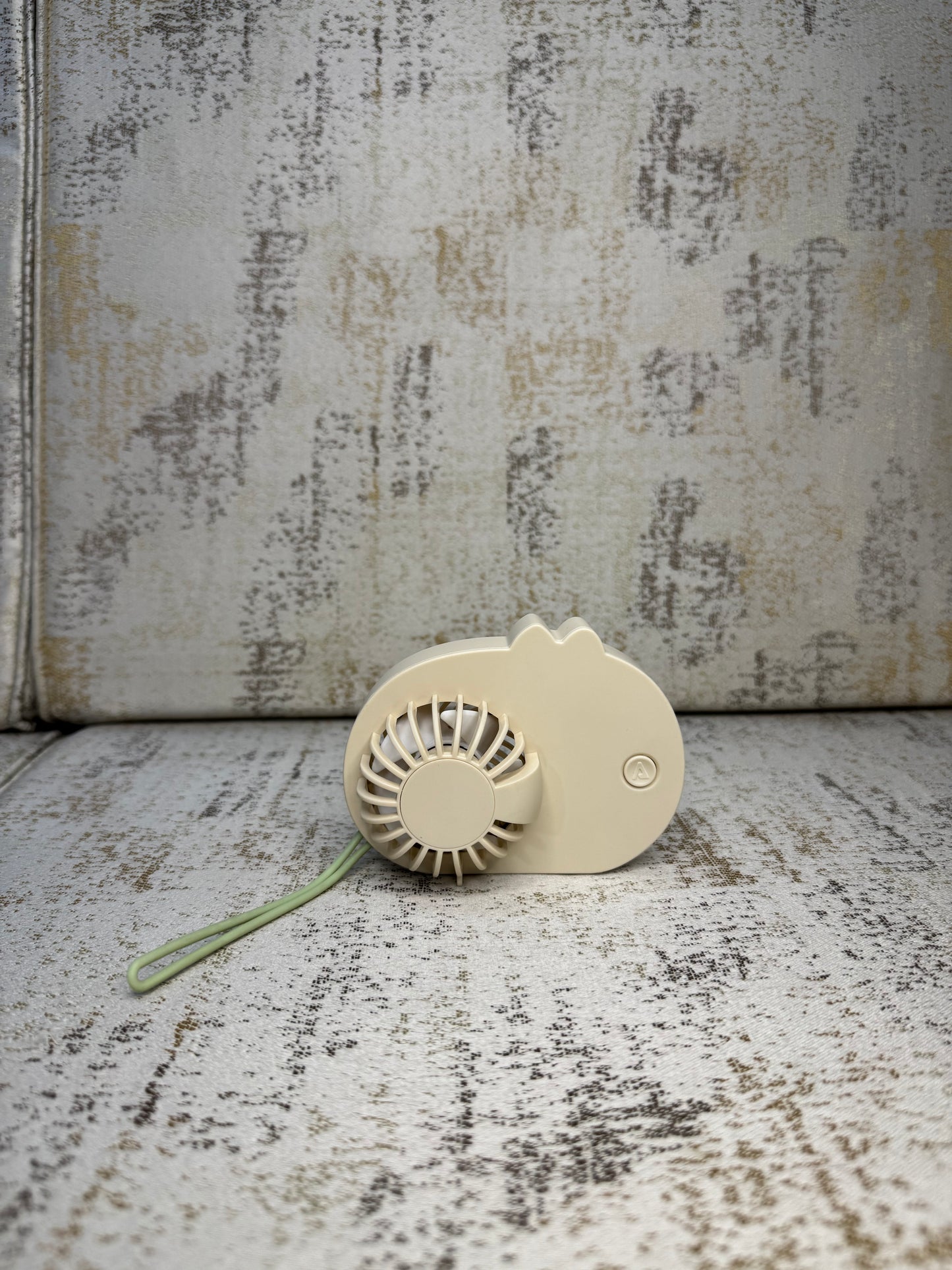 Portable cat fan
