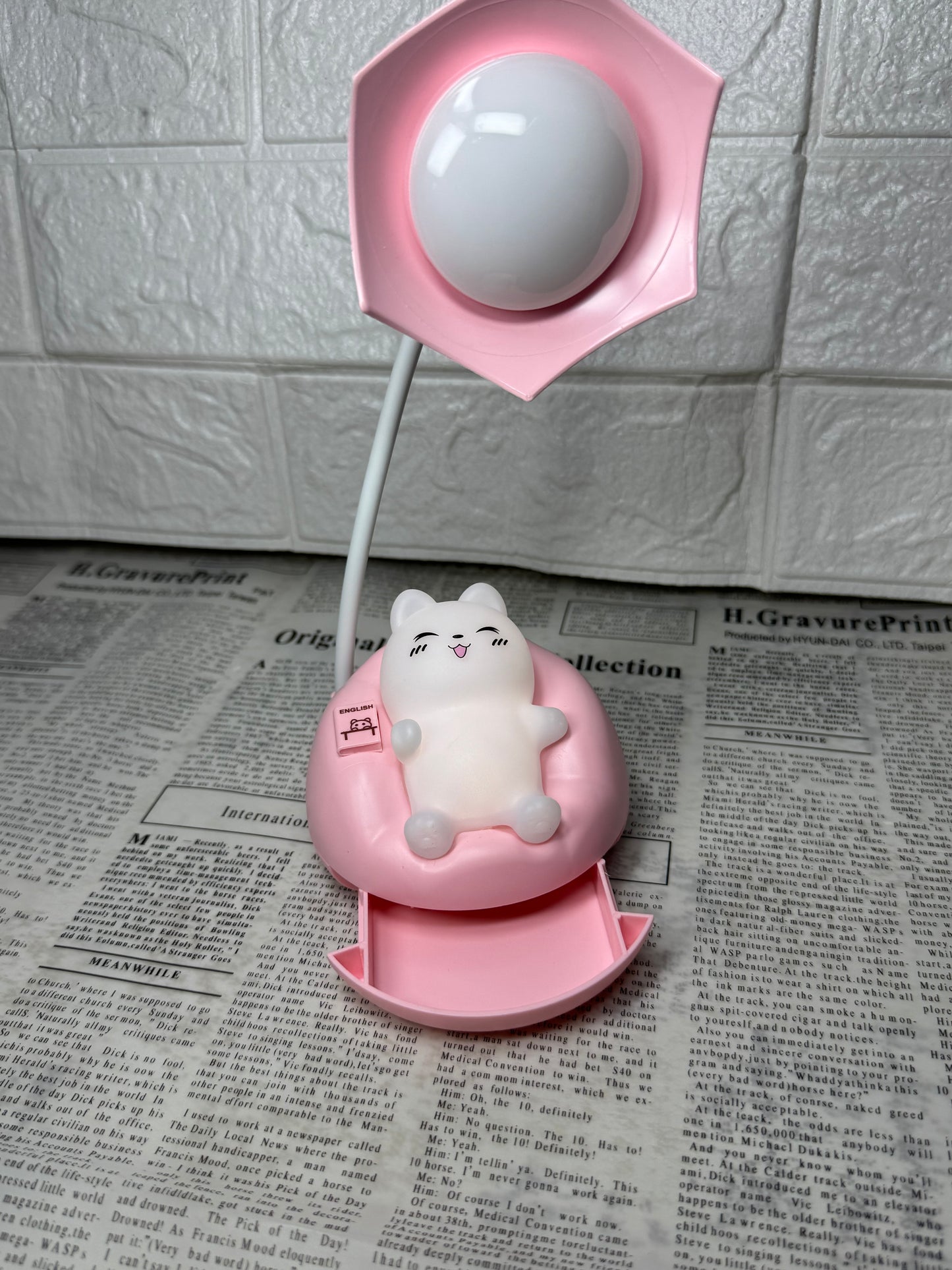 Cute Cat Desk Lamp