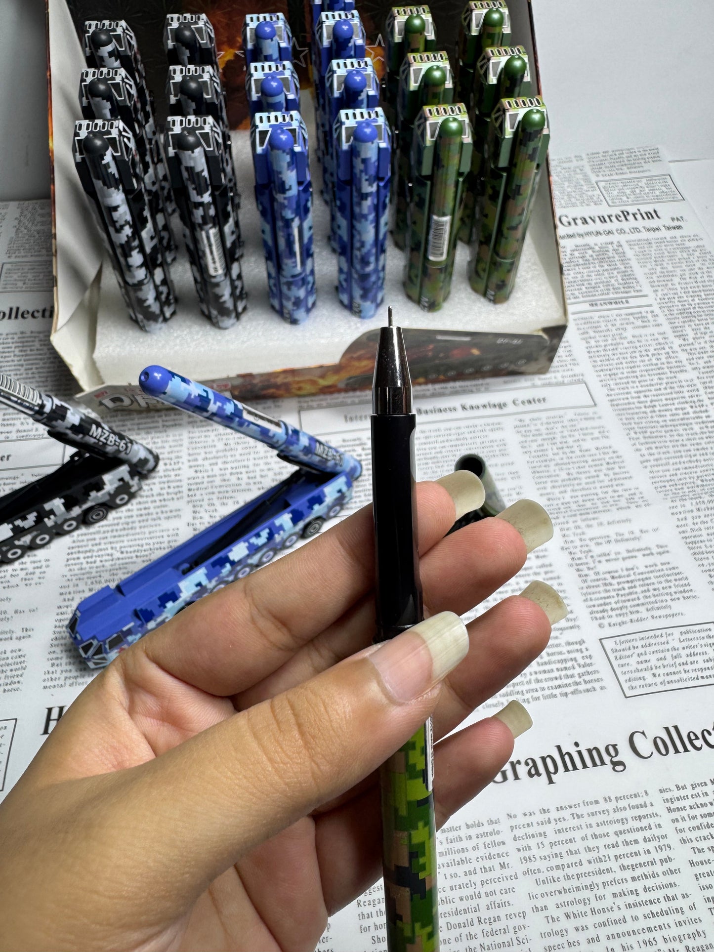 Military pen with stand